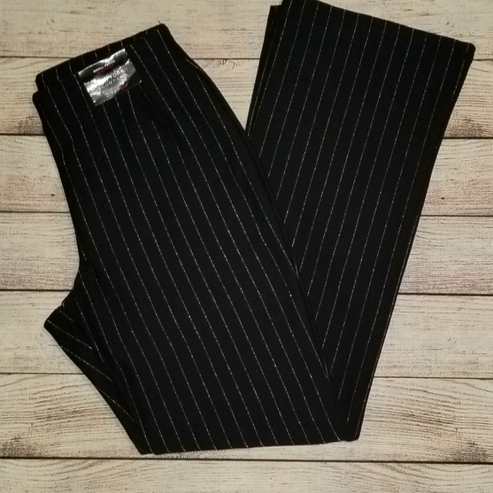 NWT New York and Co Black with Silver Pinstripes Size Small